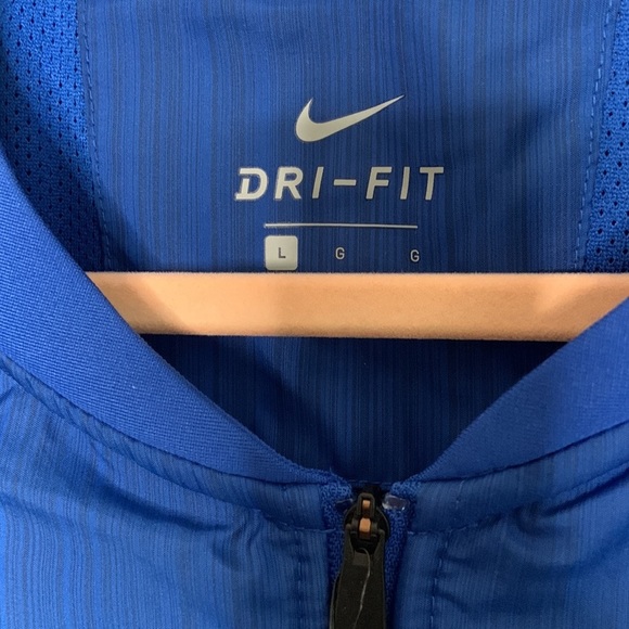 Nike Mens Sideline Dri Fit Jacket Size Large Full Zip Long Sleeve Light weight - Picture 3 of 7